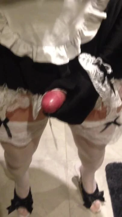 horny maid