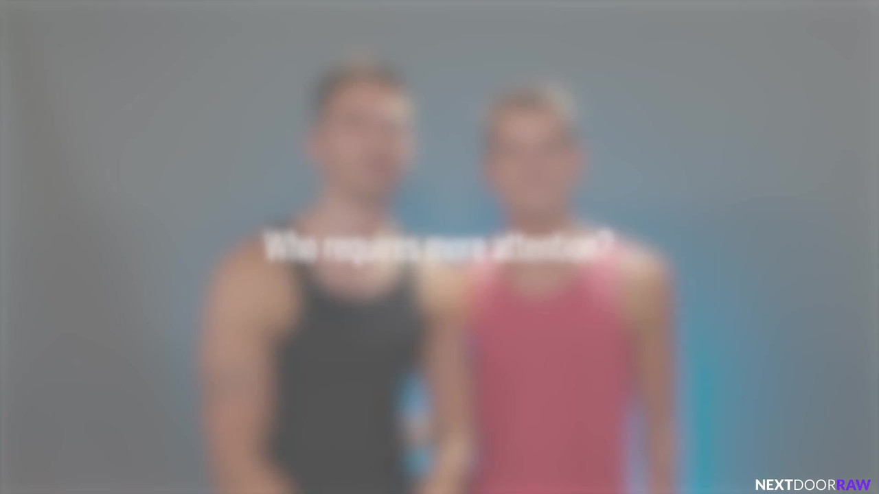 华丽的twnk性感翻转乱搞现实生活中的tatted BF大屁股