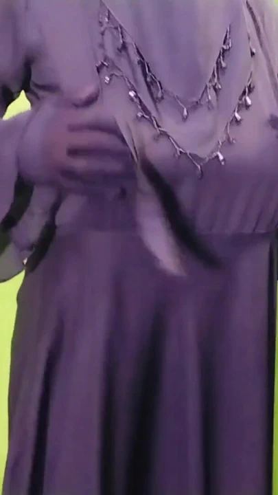 令人啪啪 "印度美丽的穆斯林夫妇渴望操逼"