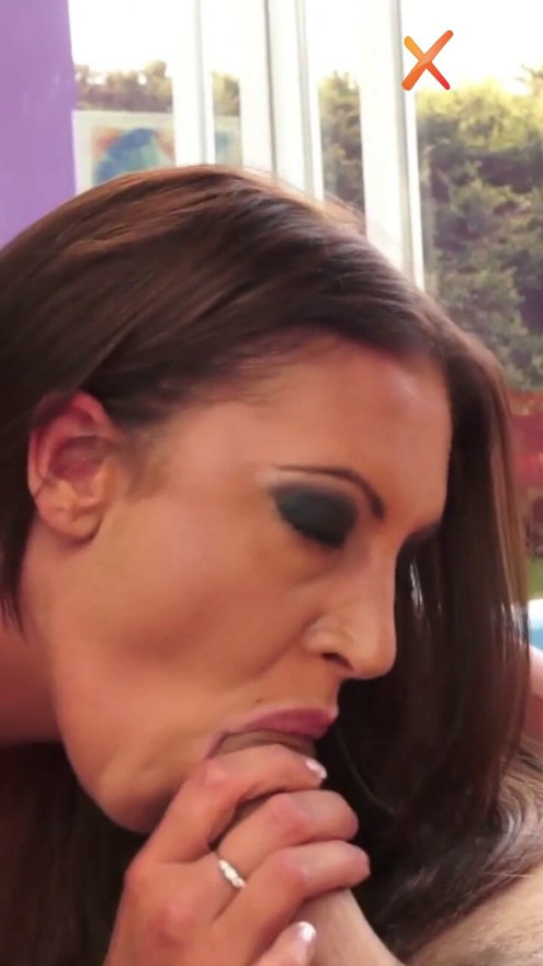 Unforgettable blow production with Emma Butt - The best moments!