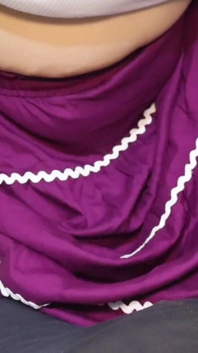 The lonely Bhabhi at home called the cylinder guy and got fucked hard | Clip 1