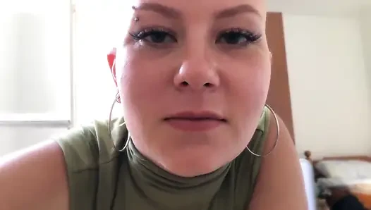 Vilu Vidish augenkontakt handjob pOV
