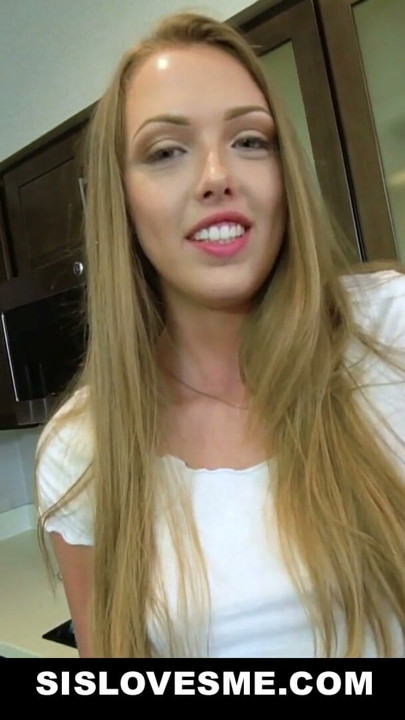 Sexy stedsøster ashley red skal låne bilen af sin dumme stedsbror - sislovesme | Klip 3