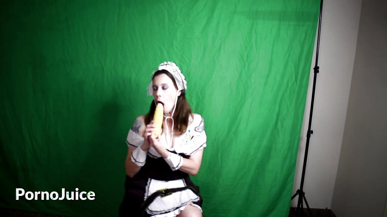 Eileen the Cornhusker dapat orgasme popcorn