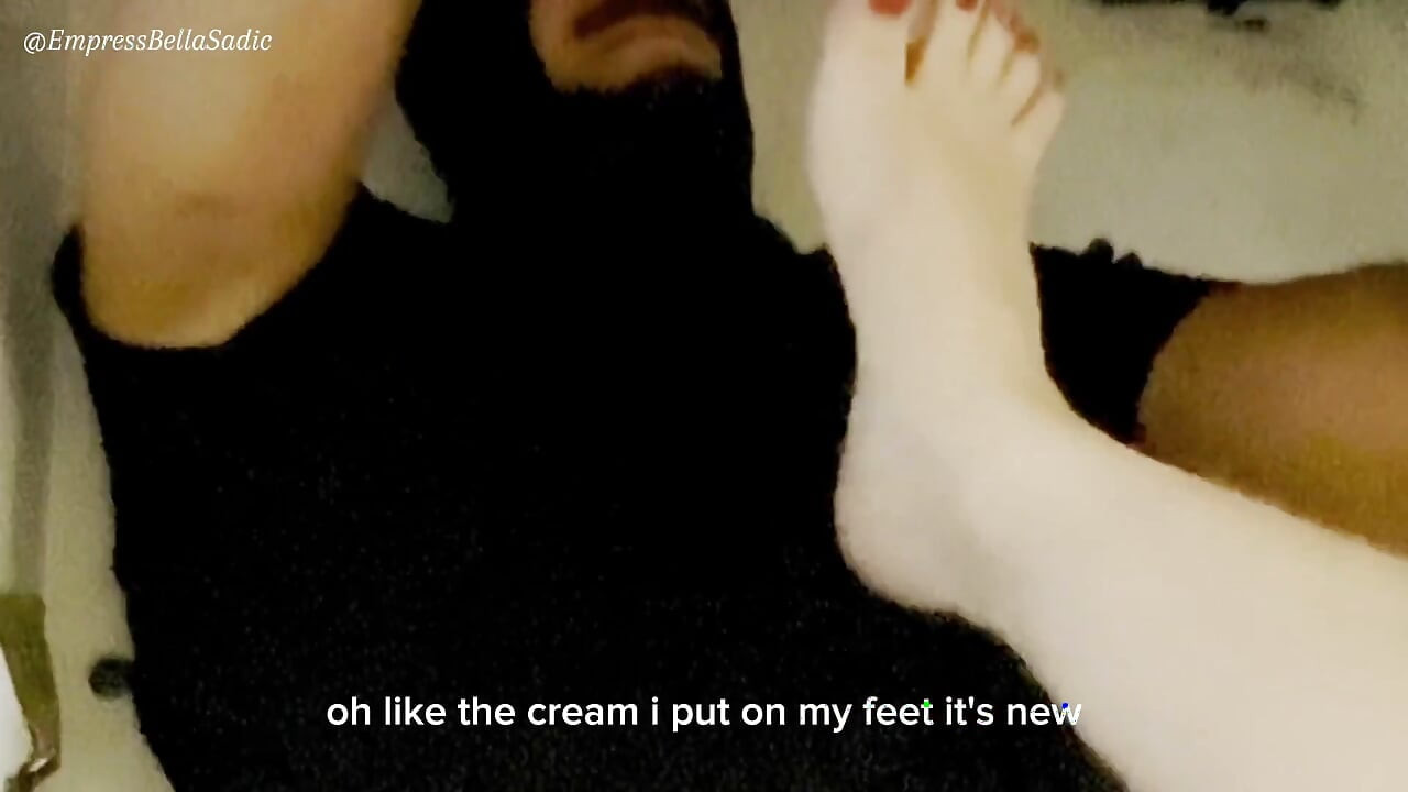 שתי דומות מפתות את השרברב חלק 1