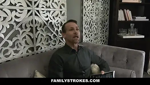 Трах со сводной сестрой супер героя