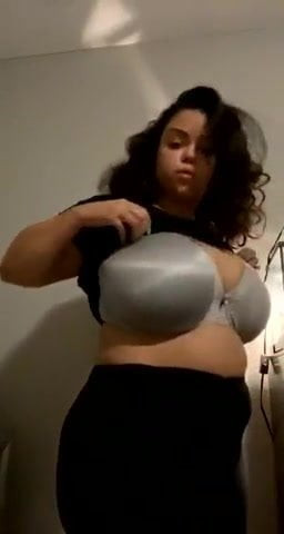 Chubby Latina