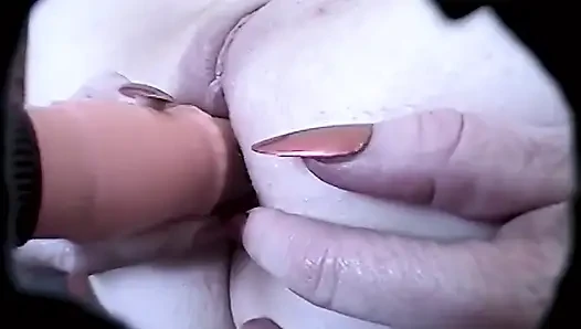 Pussy Hunting Horny MILF