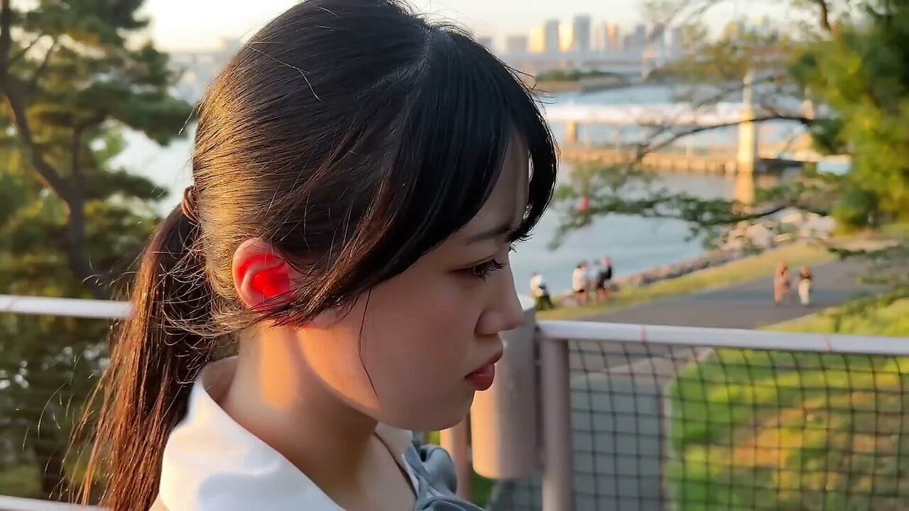 Miku (22), an undeveloped woman with zero dating experience and only male experience in P activities, a naked P activity woman [Confirmed to become a sex buddy → a girl]