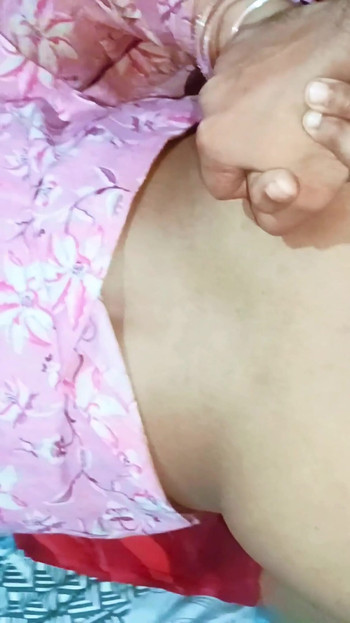 ديسي بهابهي المتشددين الخام ضيق تجميع الجنس الشرجي مع صوت هندي يئن | مقطع 2