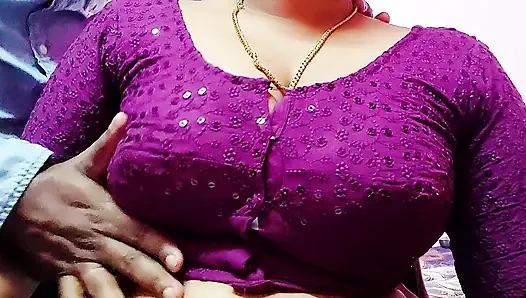 Seks rahasia desi seksi mohini bhabhi dengan mantan pacar