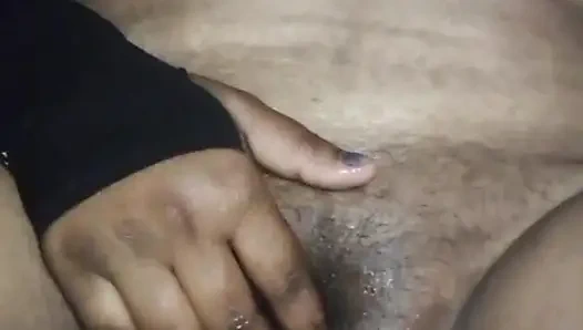 Meine Desi muschi leckt meine heiße muschi hwo wie meine desi schwarze muschi mag und Kommentiere mich, sag mir, wie meine muschi gefällt