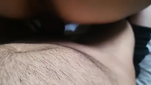 Aku suka banget caramu ngentot aku berulang-ulang. POV