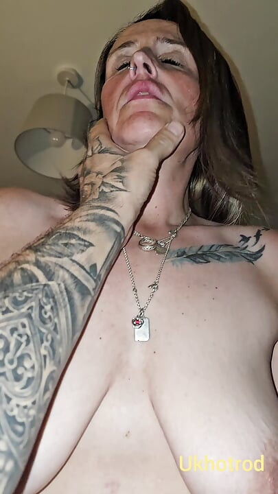 Mamada a vaquera con orgasmo y creampie