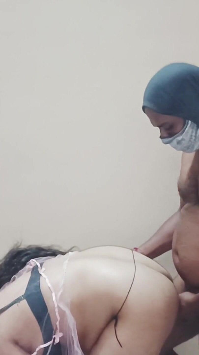 فتاة شقية مارست الجنس معي | مقطع 1