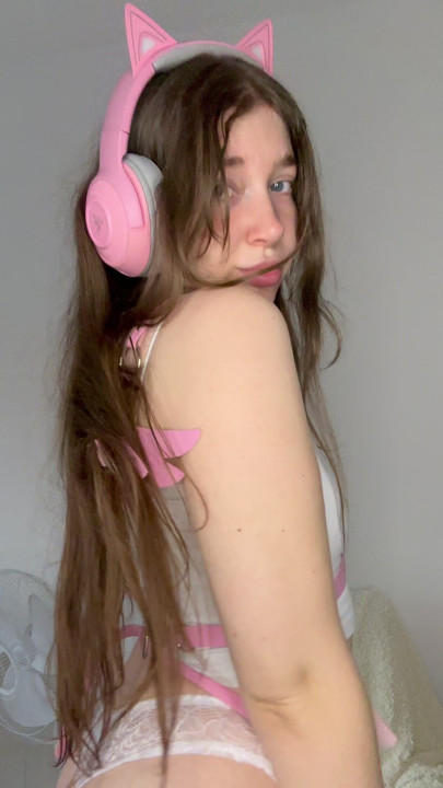 Am I suitable for a fuckdoll?