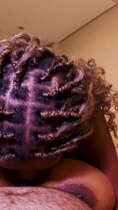 นมฉันใหญ่มากจนควยเขาแทบจะฟิตฉันทําให้เขาน้ําแตกสุดฮอตบนหัวนมใหญ่ | คลิป 1