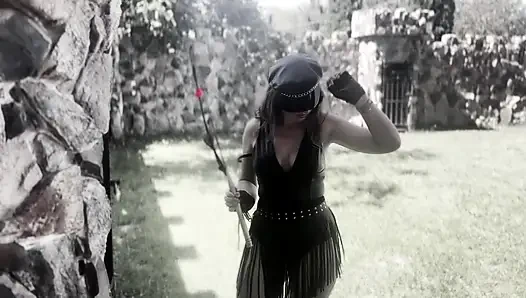 Hapishane zamanından önce parçalar halinde kırbaçlandı - bdsm jimnastik