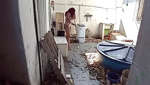 Putting it hot on the cleaning lady in the backyard