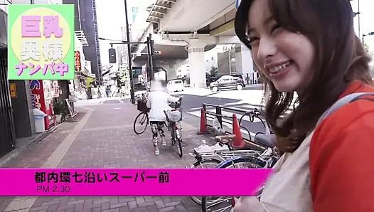 A072B01 istri semok ini dientot sama tukang pijat listrik dan alasannya roboh! Melupakan suaminya dan menyerah pada kesenangan