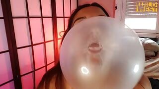 Großer bazooka bubblegum-fetisch