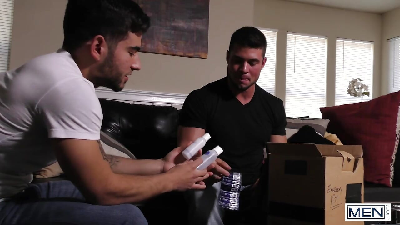 MEN - Vadim Black and Brad Banks Take Shelter From A Storm And Fuck Eachother's Brains Out