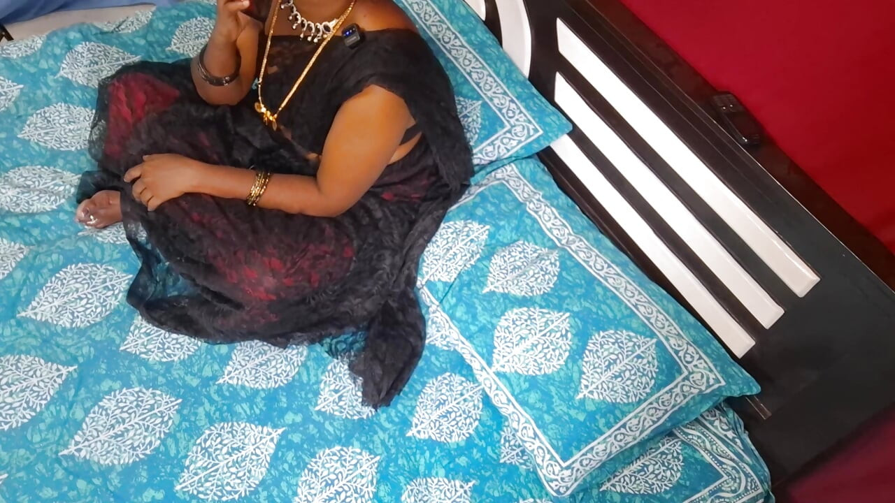 Indian Stepmom Seduces Boy for Sex Pleasure