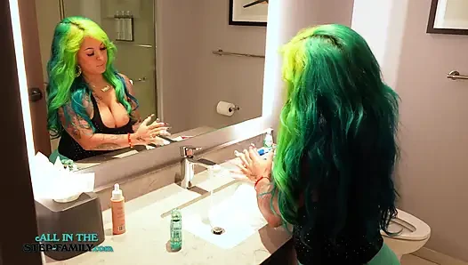 Üvey kız sikilmek için geldi! İspanyol Barbie