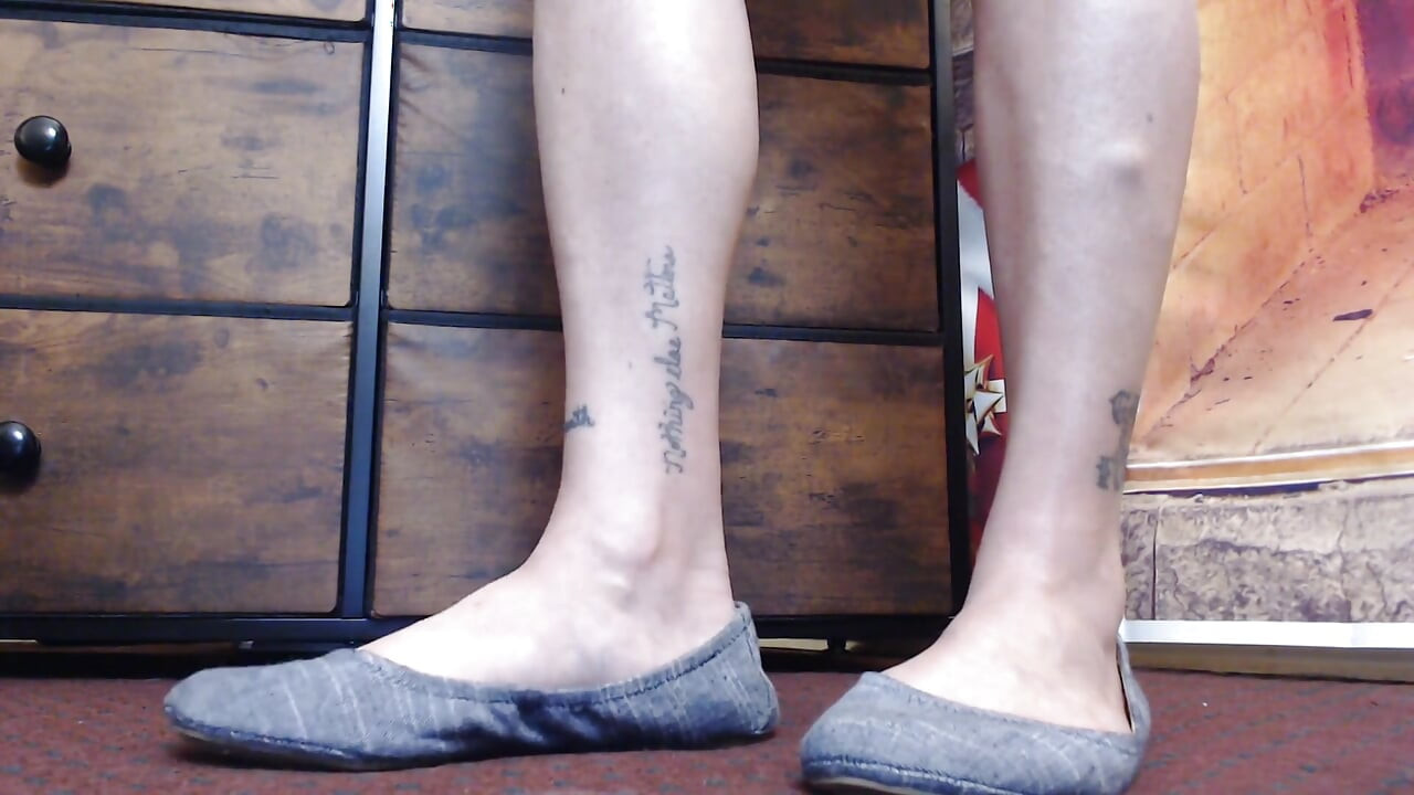 Gray ballet flats Milf shoe play