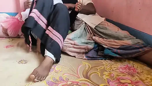 Debor and bhabi viral sex videos.