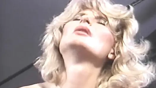 She Is French MILF Who Likes to Get Anal Fucked in Threesome