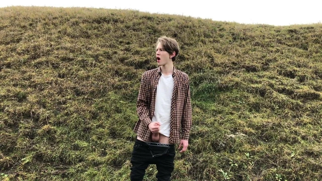 Horny BOY with HUGE DICK(23cm) Jerking OFF OUTDOOR