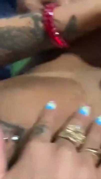 Self-zájem zákazníkovi se návrh líbil | Klipy 2