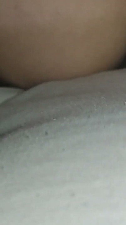 Napuni mi pičku! MILF supruga je srećna što je oplođena i napunjena spermom | Klip 1