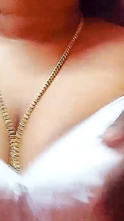 A Desi Sexy Housewife Hardcore Sex in room. | Clip 1