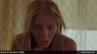 La bionda attrice Carol Levy in topless e scene di film in lingerie