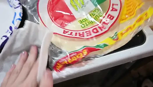 Bequeme burrito furzt