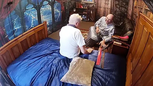 Lanista Bear ve Tawseman ile ilgilendikten sonra.