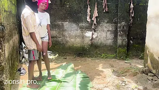 I Was so Horny That I Arrange a Backyard Fuck Date with My Landlords Stepdaughter in Our Backyard. It Turns Out so Smoothly.