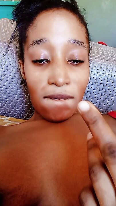 Bayangkan batang besar ayah tiri saya