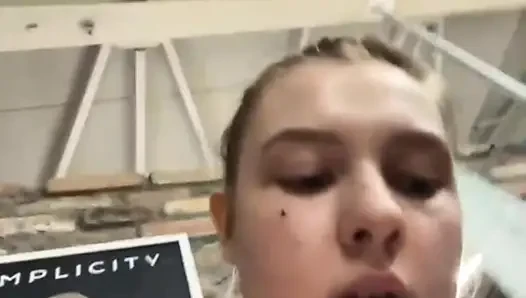 Intense sex with Jucierssy at the gym