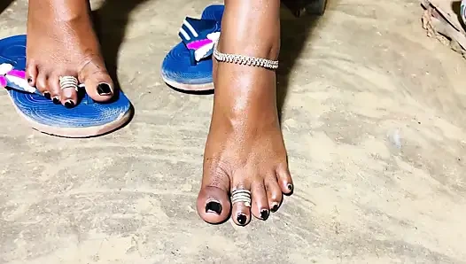 Spicy desi wife's sexy foot job ultimate foot worship and intense hardcore session