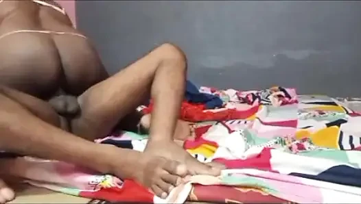 Karım büyük götle sikişiyor