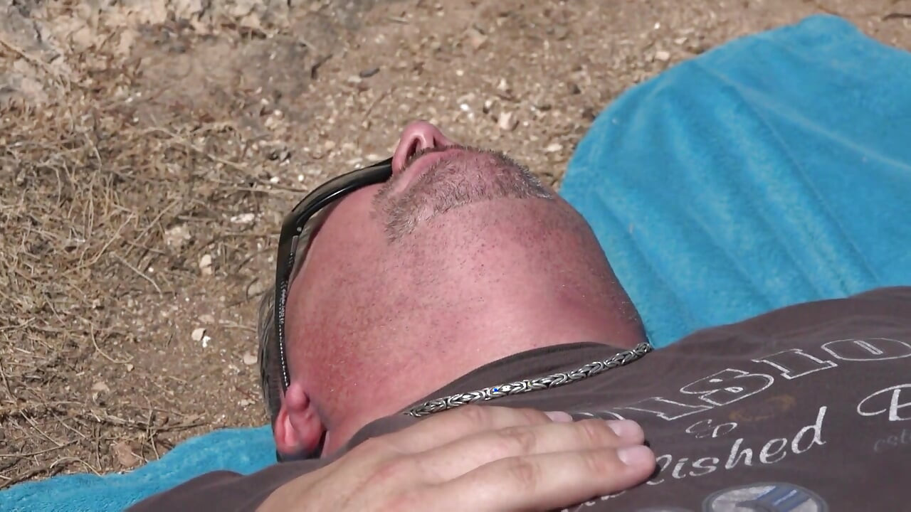 Nemački amateri u jebanju frenzi