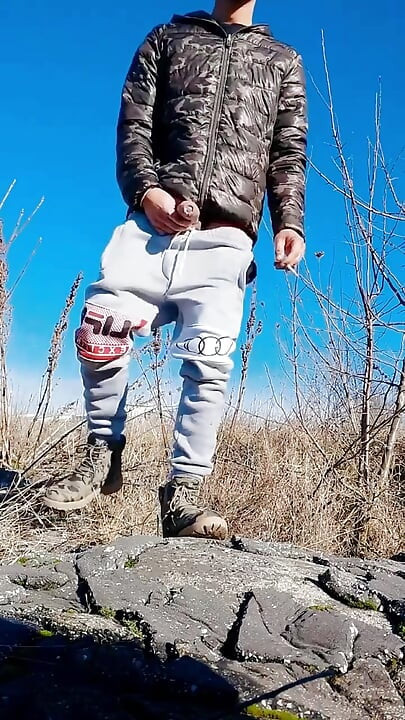 Sigret pite samay aautdor slo moshan jhatka