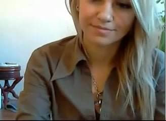 webcam skype girl - miley.harrington16