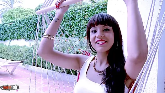 Sasha jones: sasha jones si ras campuran muda di ranjangku dientot habis-habisan sampai muncrat banyak banget