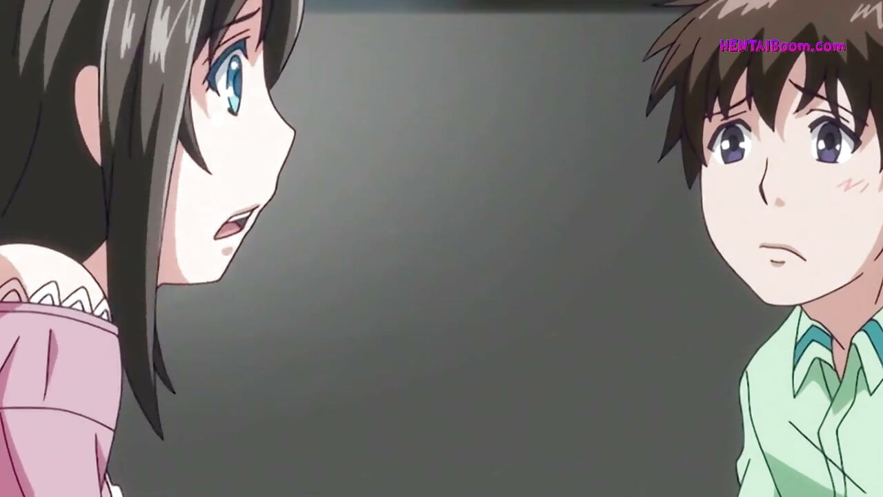 Hatalmas hentai mellek ugrálnak minden vad dugás közben