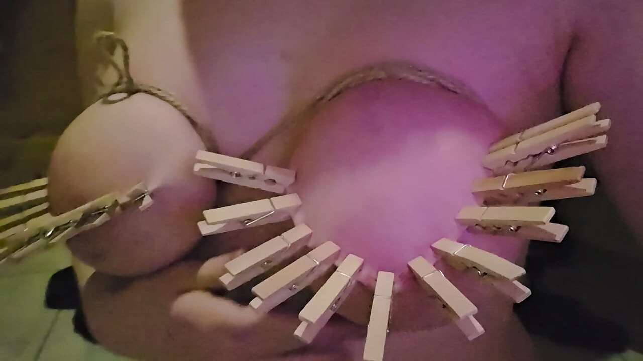 I torture my fat tits with rope and clamps