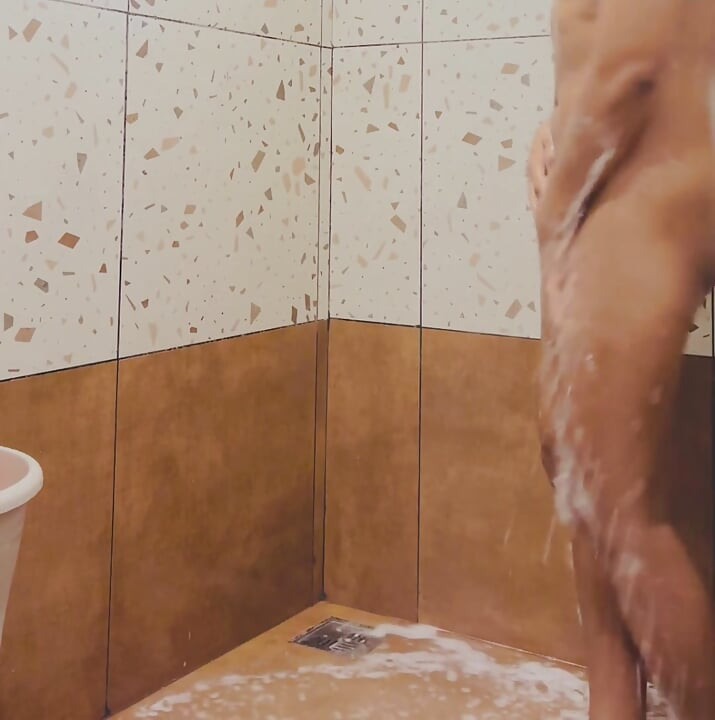 Shower love